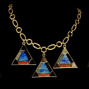 PETRA TRIPLE TRIANGLE PENDANT NECKLACE - JNTRLP1